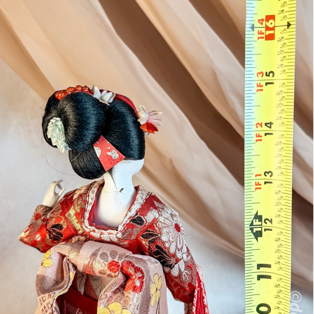 Vintage Japanese Geisha Doll - Picture 9 of 11